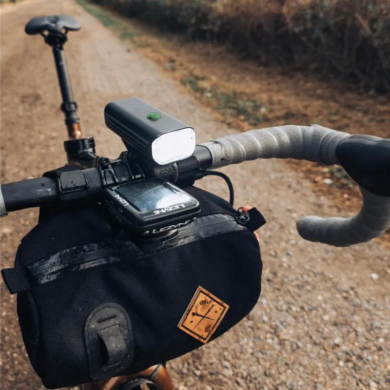 Světlo Lezyne Macro Drive 1400 Plus - přední, akumulátor 5200 mAh, černá - 13