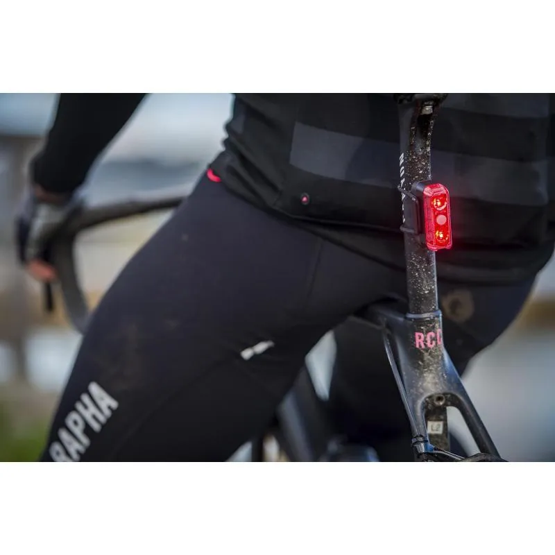 Světlo Blackburn Dayblazer 65 USB-C - zadní - 3